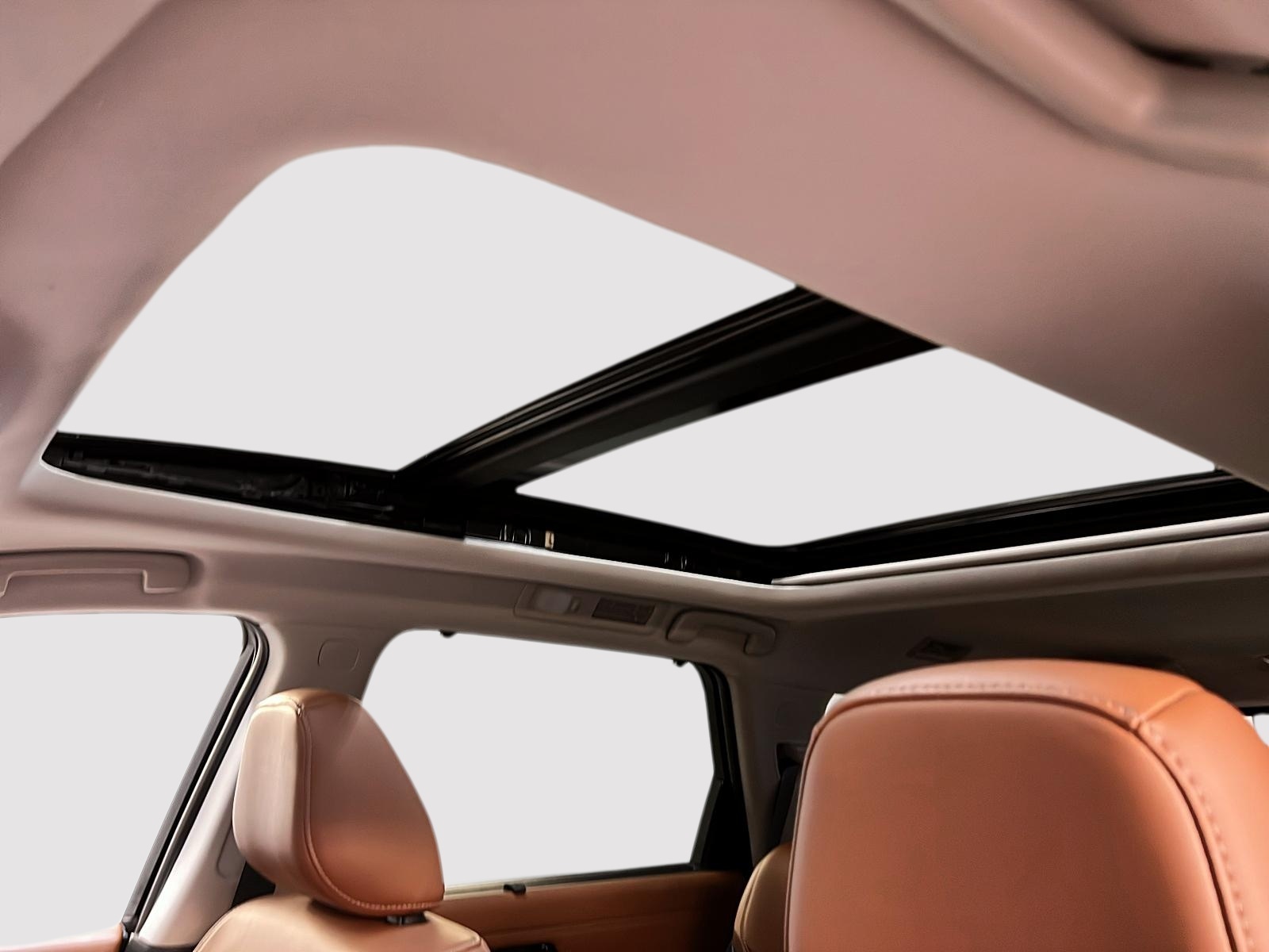 Nissan Pathfinder PLATINUM CUIR TOIT PANO NAV 4RM 2024 - image #11