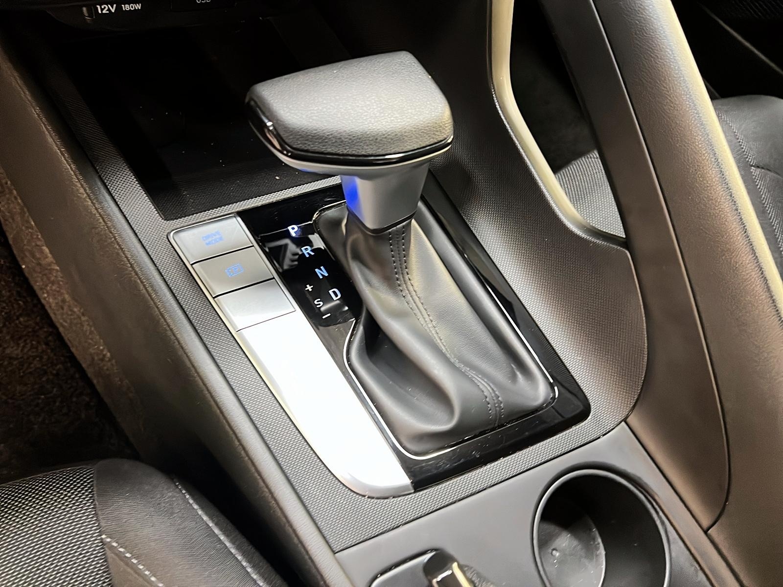 Hyundai Elantra 2023 - Image #13