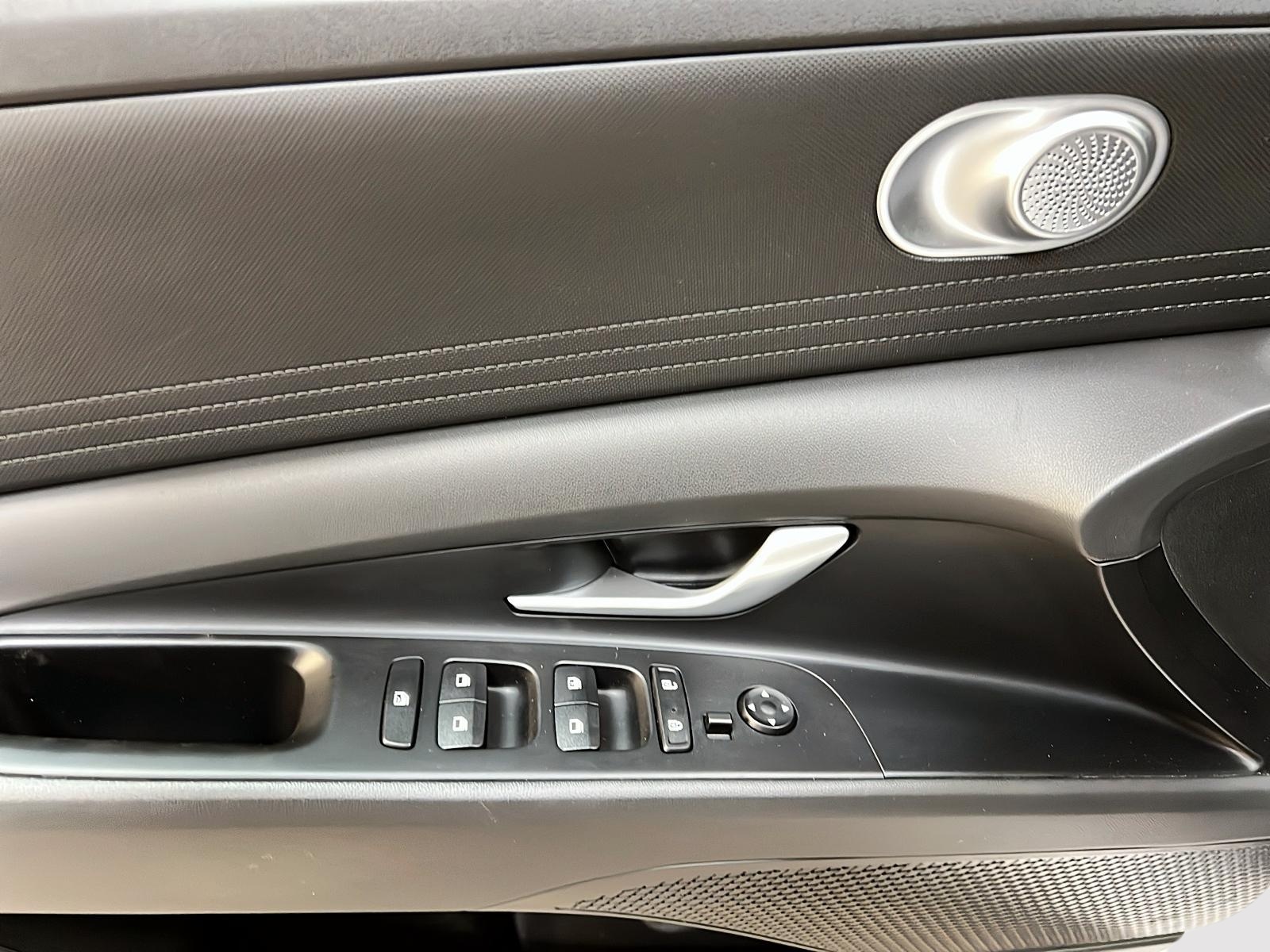 Hyundai Elantra 2023 - Image #20