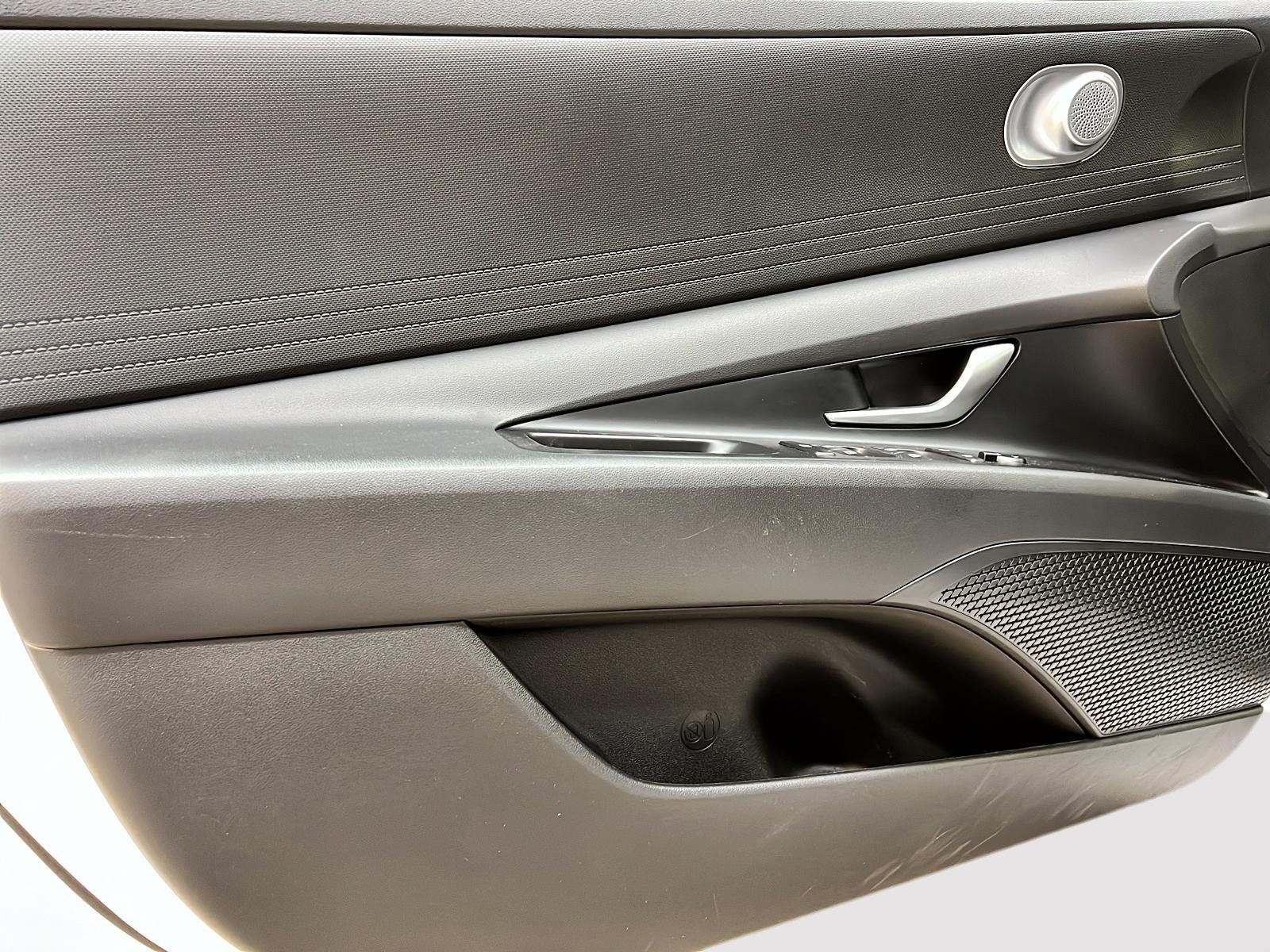 Hyundai Elantra ESSENTIEL 2023 - image #21