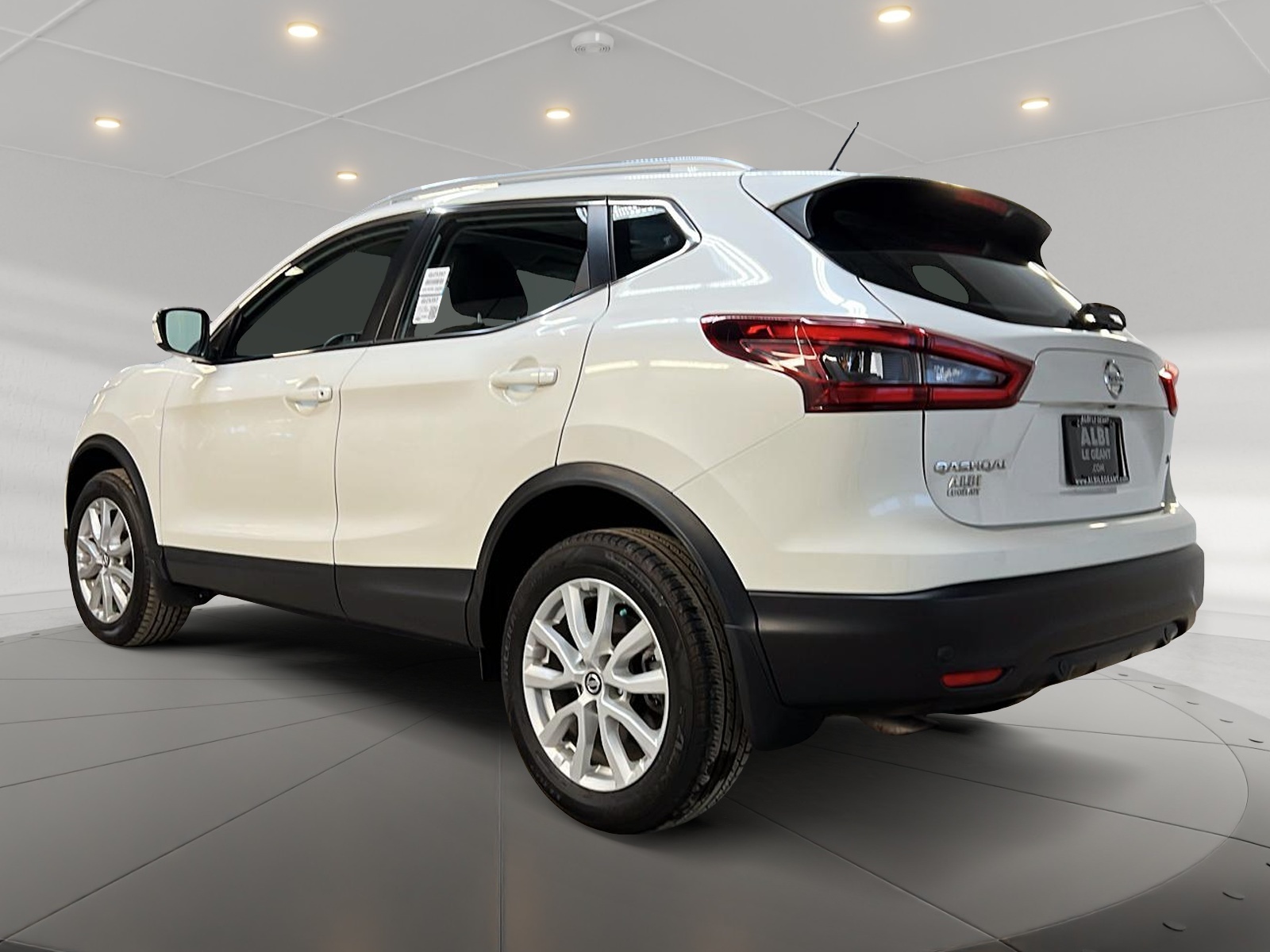 Nissan Qashqai SV TOIT 2022 - image #6