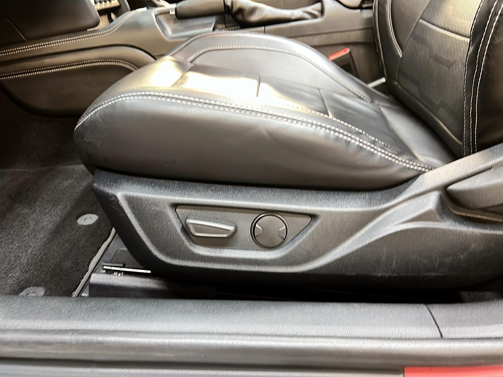 Ford Mustang 2021 - Image #26