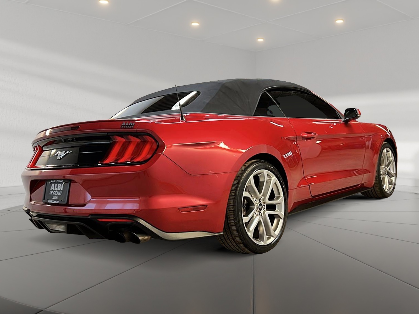 Ford Mustang ECOBOOST PREMIUM CUIR NAV 2021 - image #5