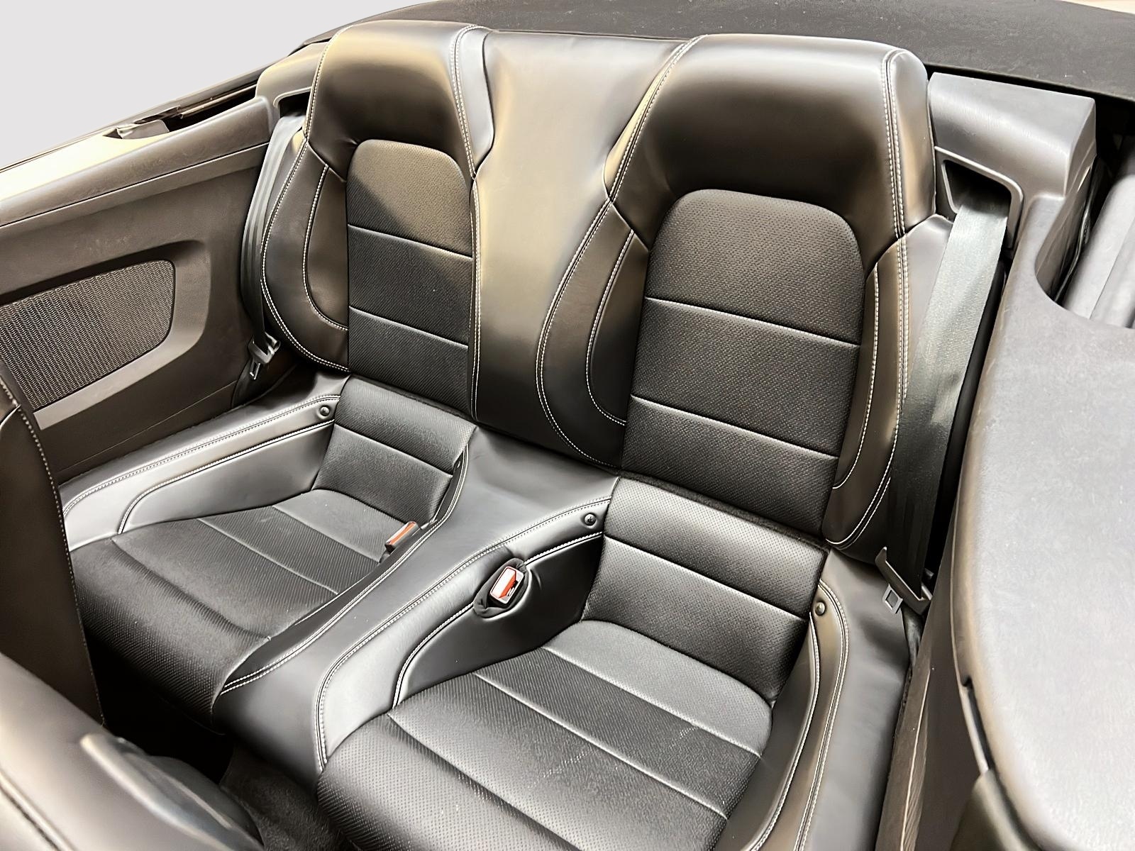 Ford Mustang 2021 - Image #11