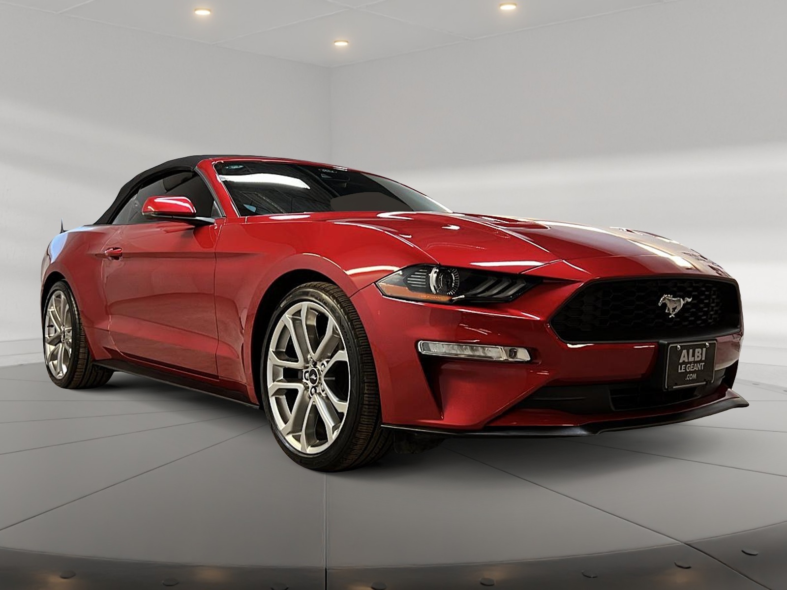 Ford Mustang 2021 - Image #4