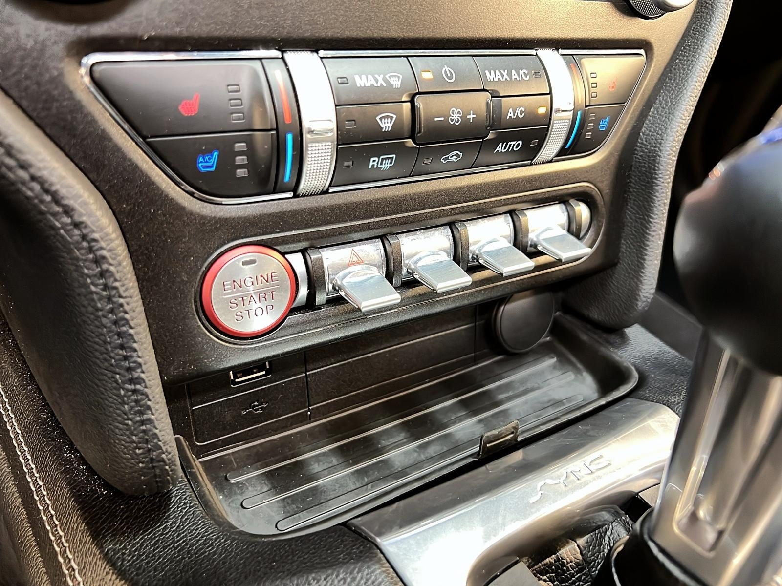 Ford Mustang ECOBOOST PREMIUM CUIR NAV 2021 - image #16