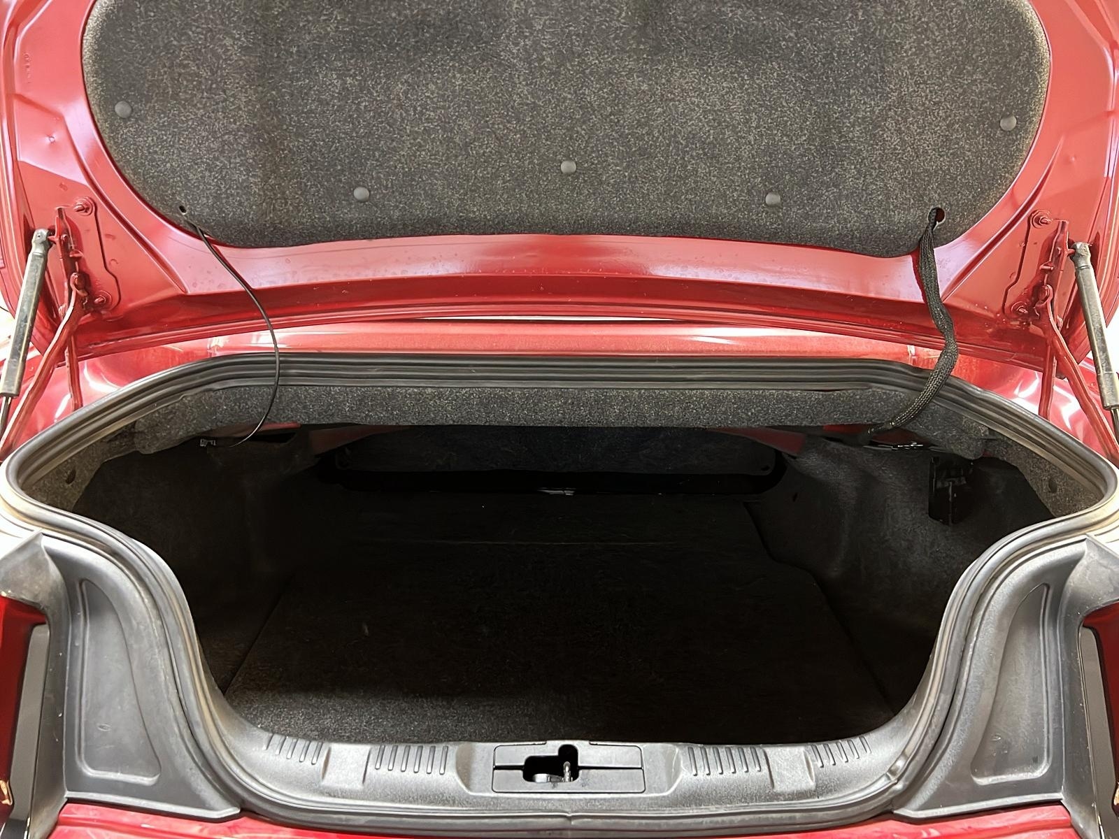 Ford Mustang 2021 - Image #14