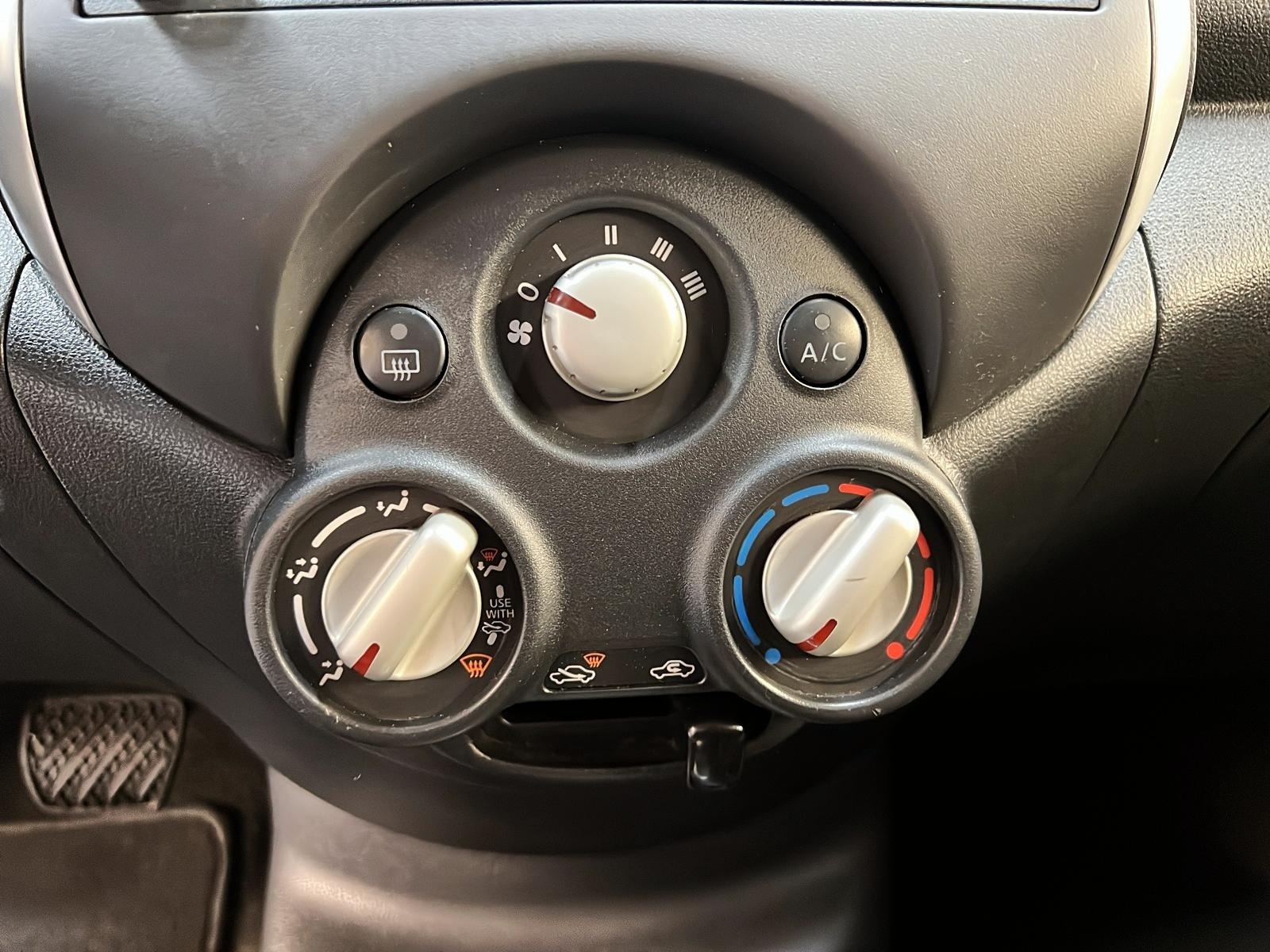 Nissan Micra SV STYLE 2019 - image #14