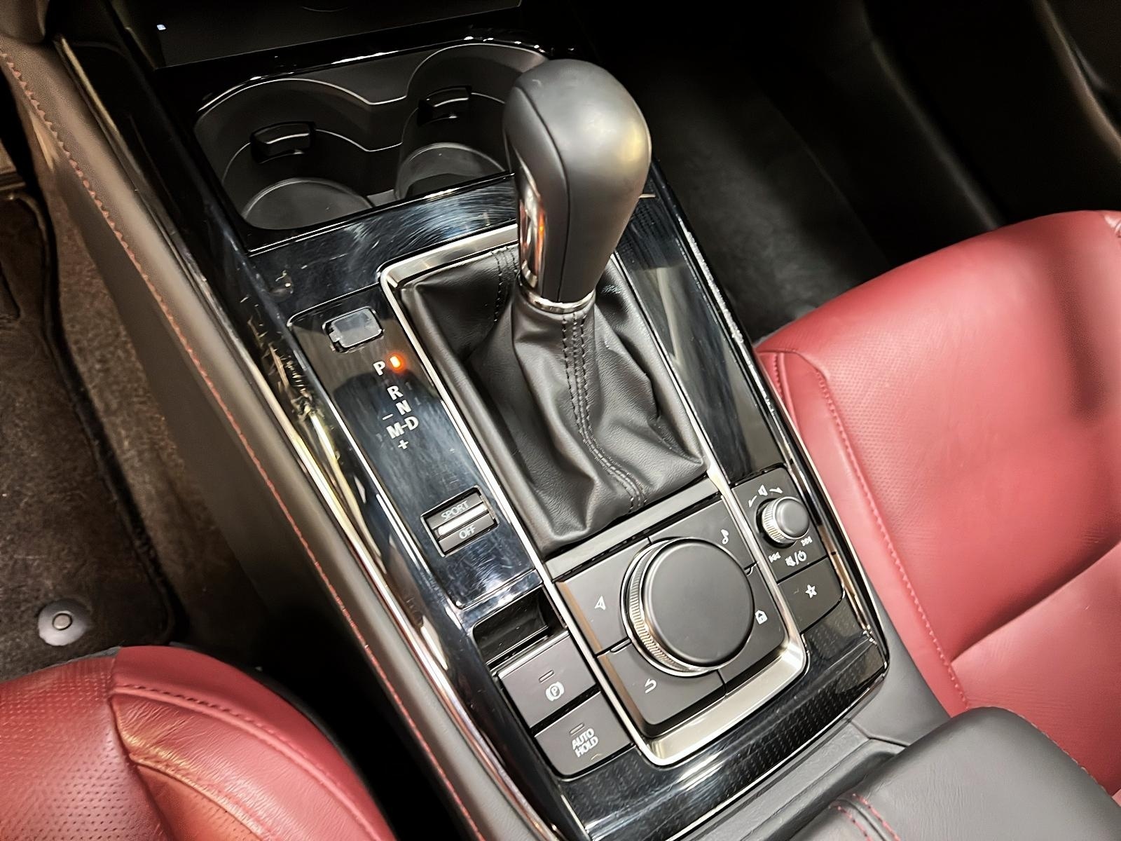 Mazda CX-30 GT CUIR TOIT NAV 4RM 2024 - image #15