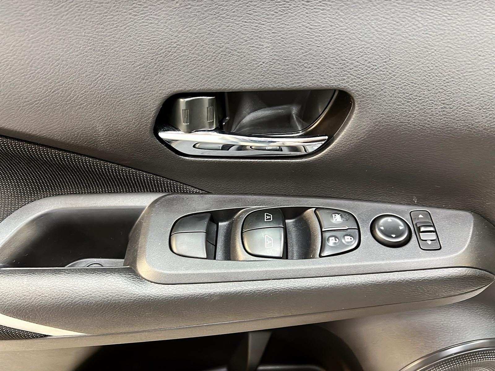 Nissan Kicks SV 2024 - image #21