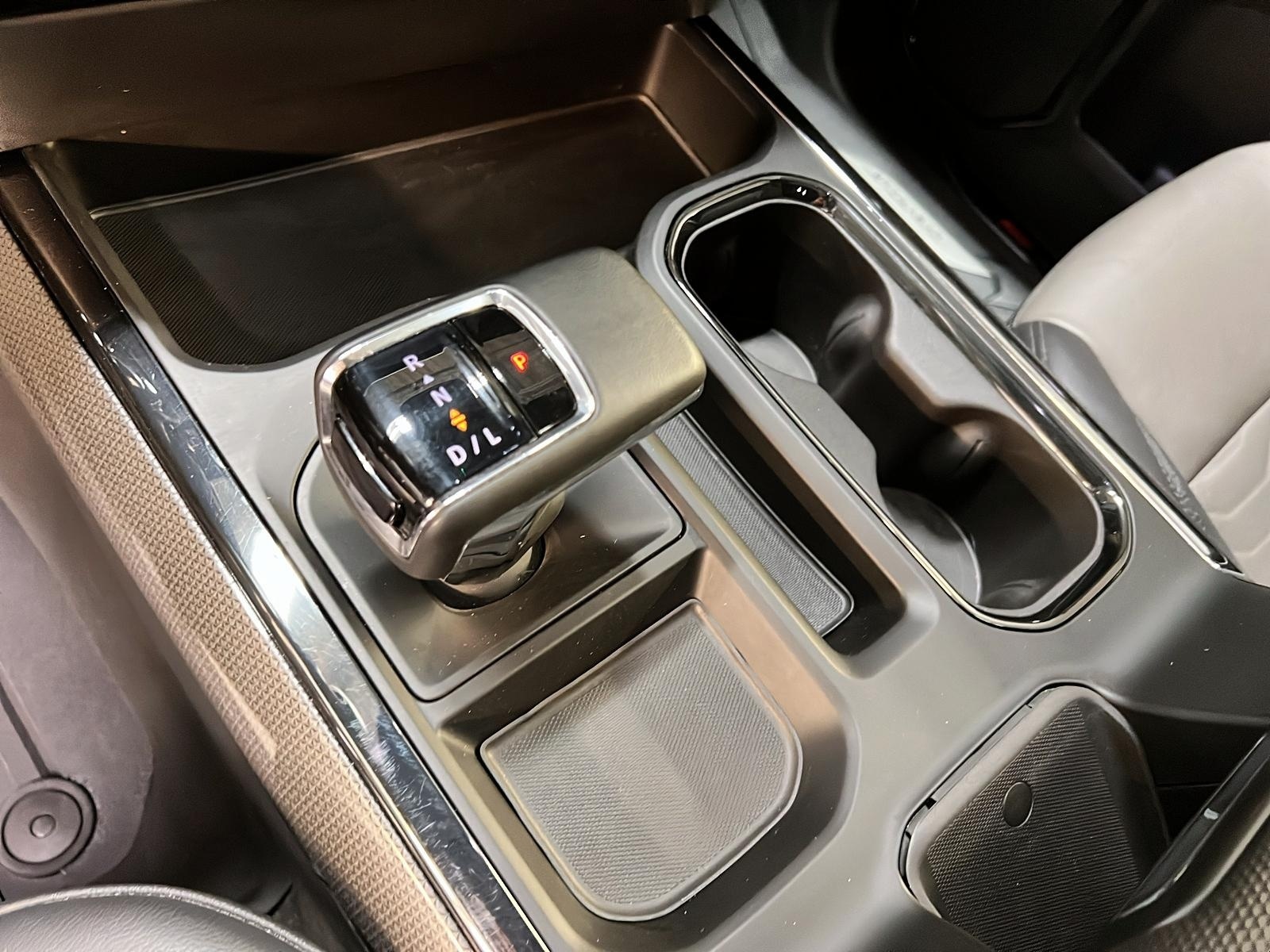 Chevrolet Silverado 1500 2024 - Image #17