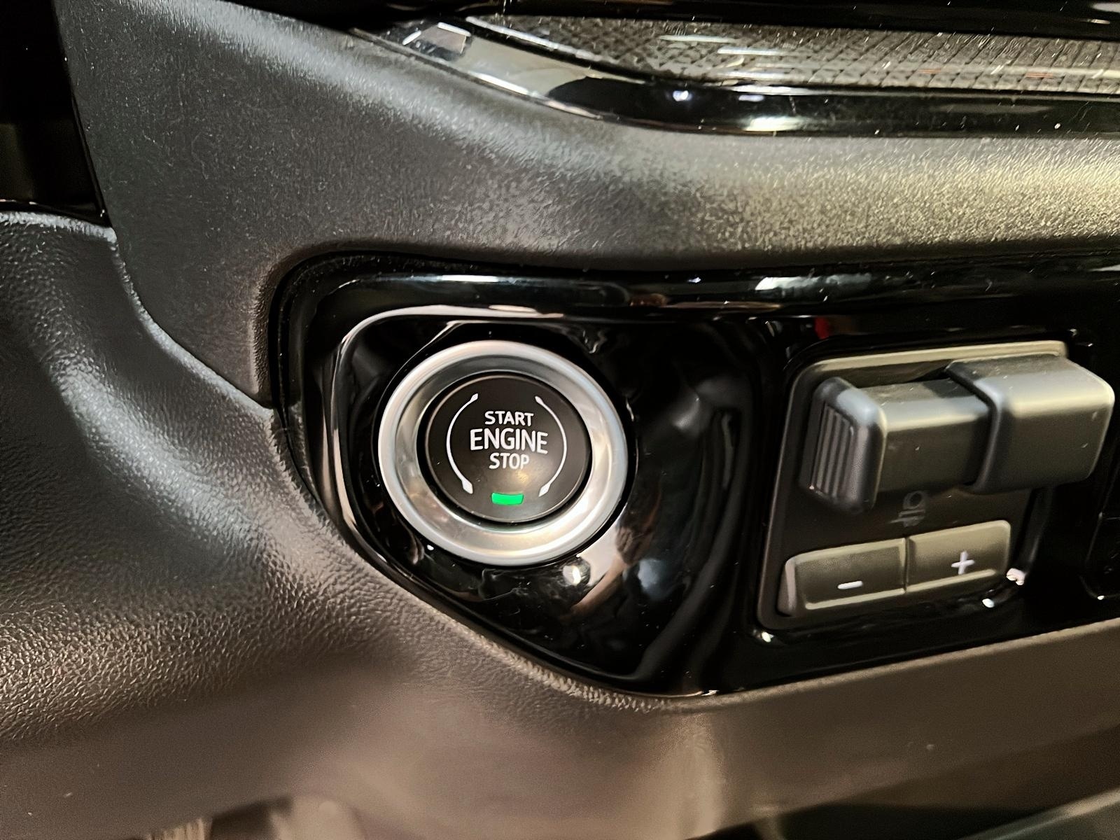 Chevrolet Silverado 1500 2024 - Image #23