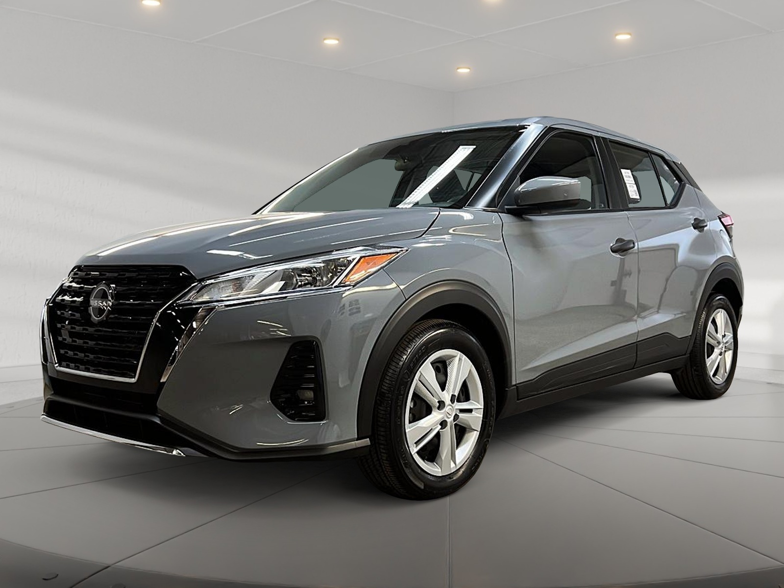 Nissan Kicks S 2023 - image #1