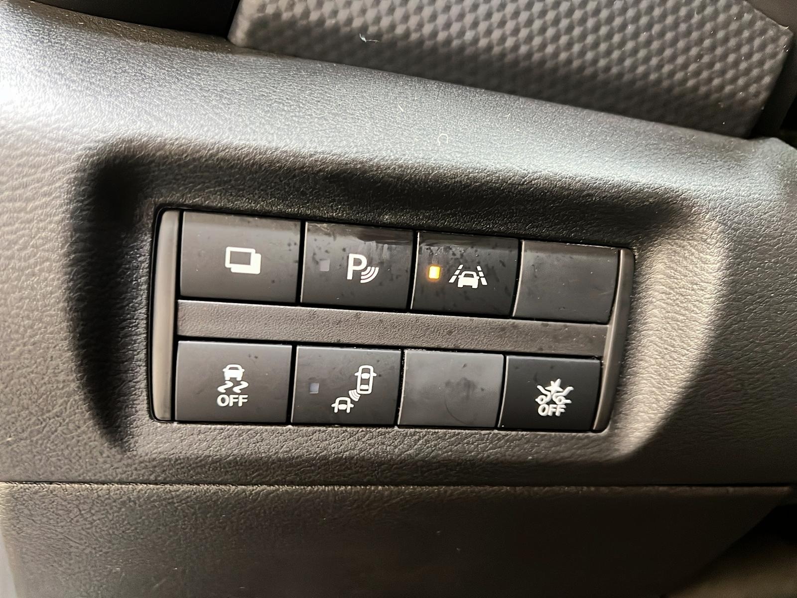 Nissan Kicks S 2023 - image #20