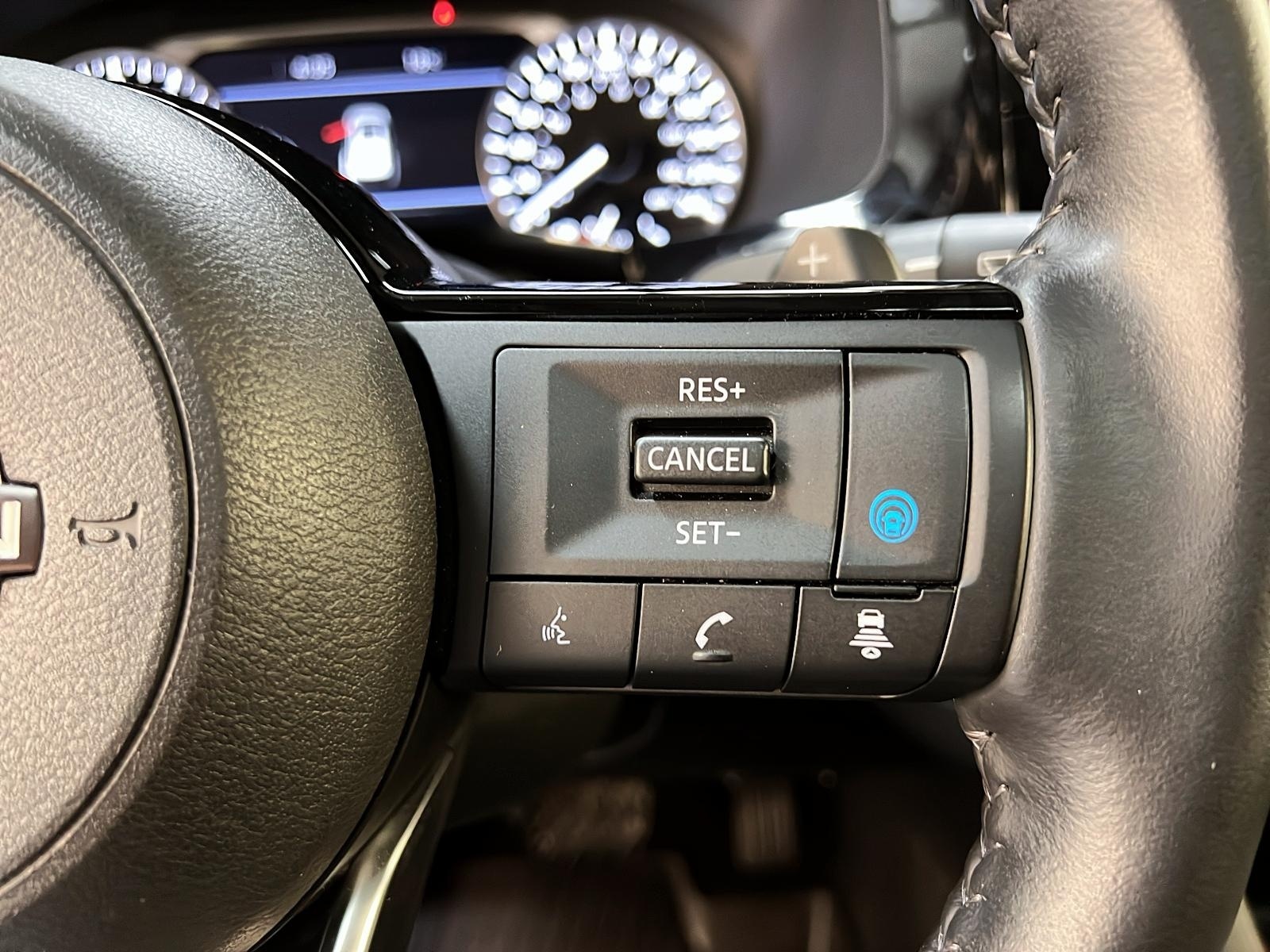 Nissan Pathfinder SL CUIR TOIT PANO NAV 4RM 2024 - image #23