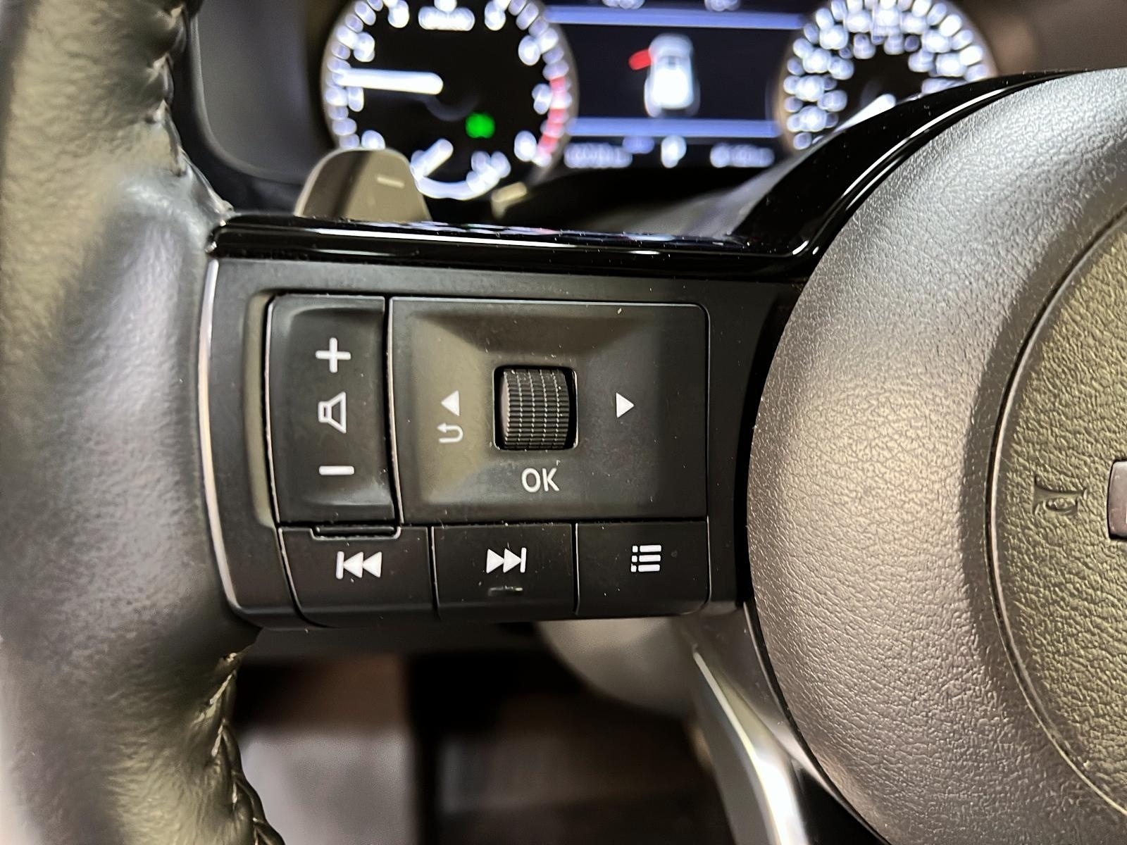 Nissan Pathfinder SL CUIR TOIT PANO NAV 4RM 2024 - image #24