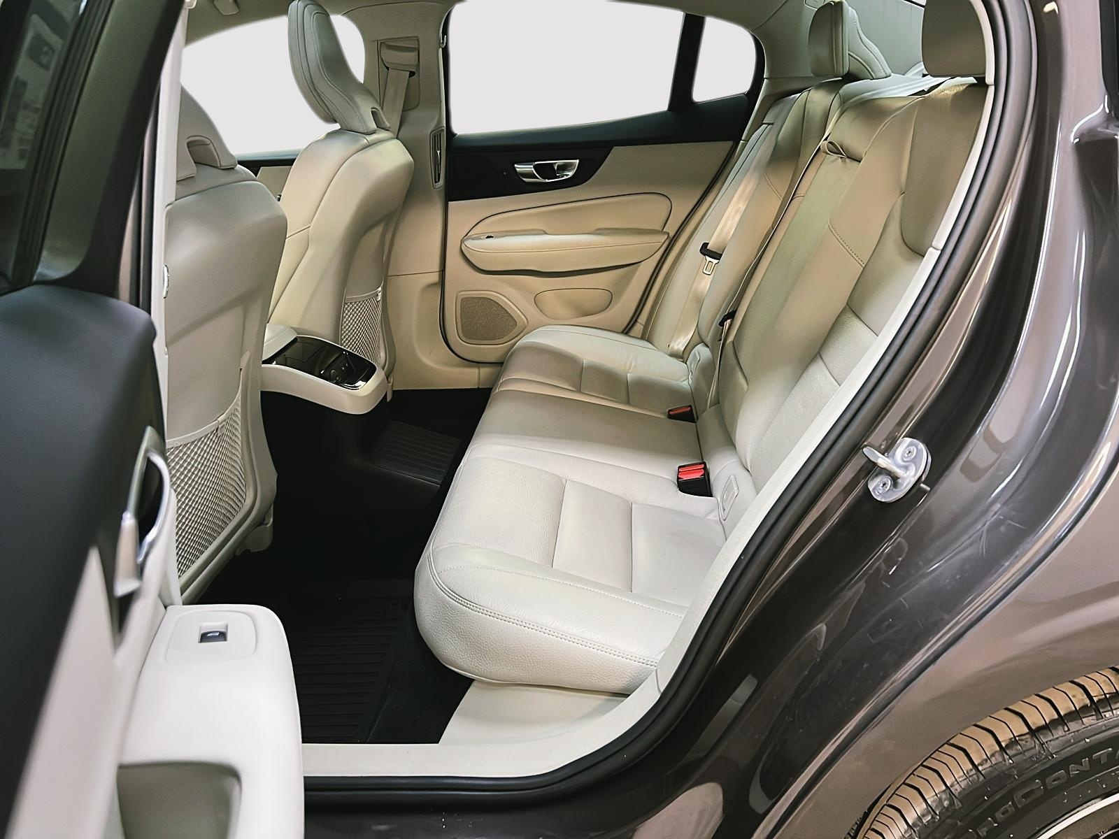Volvo S60 2024 - Image #9