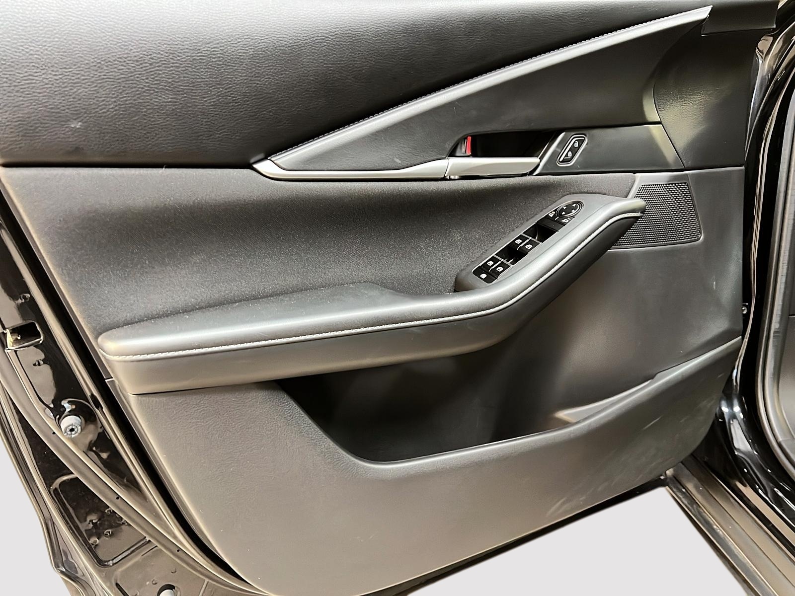 Mazda CX-30 2024 - Image #23