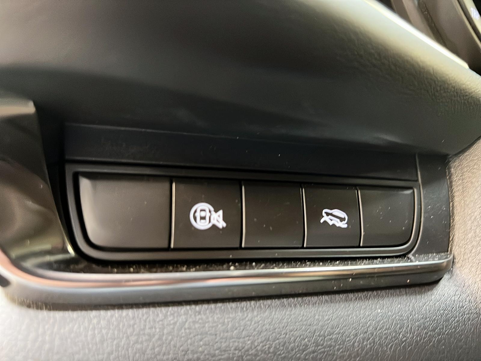Mazda CX-30 2024 - Image #21