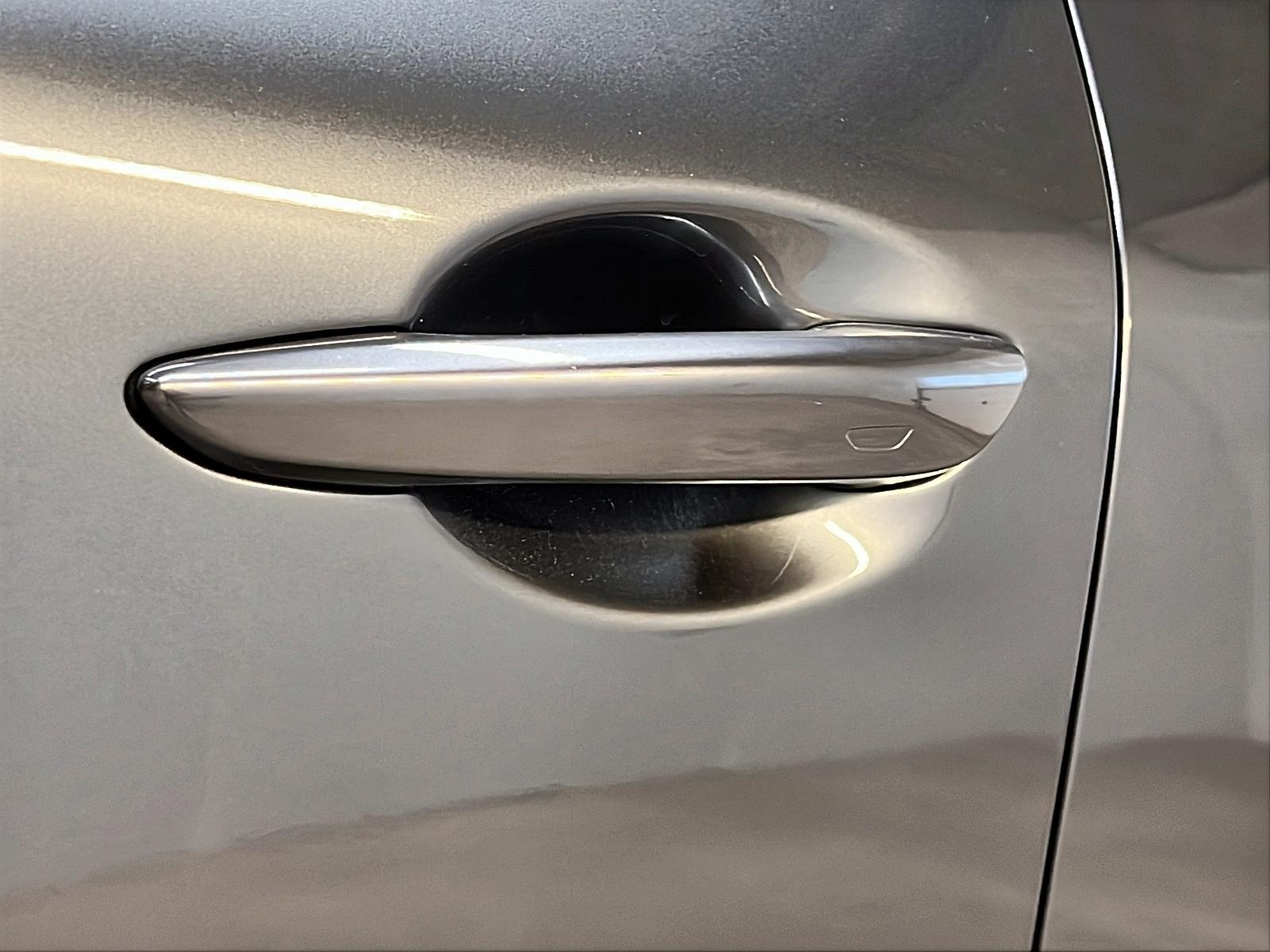 Mazda CX-30 2024 - Image #24
