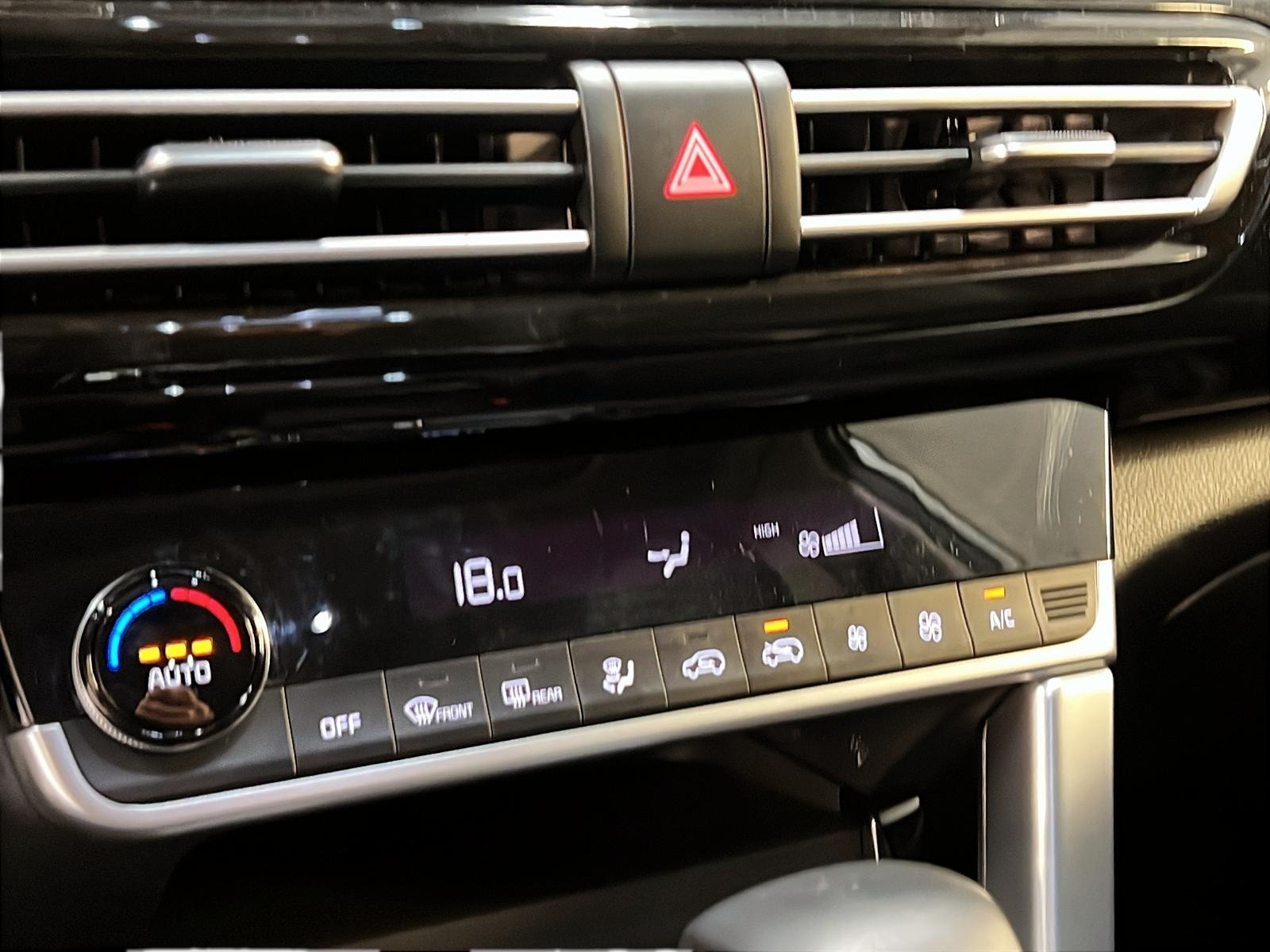 Kia SELTOS 2023 - Image #14