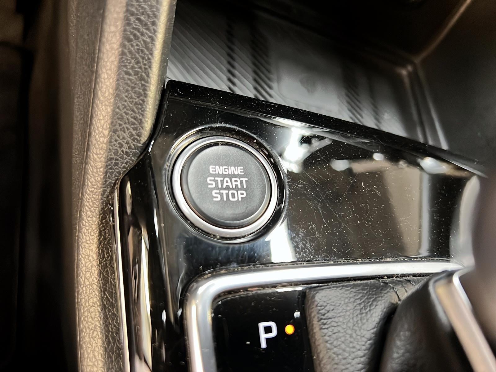 Kia Sportage X-LINE CUIR 4RM 2023 - image #17