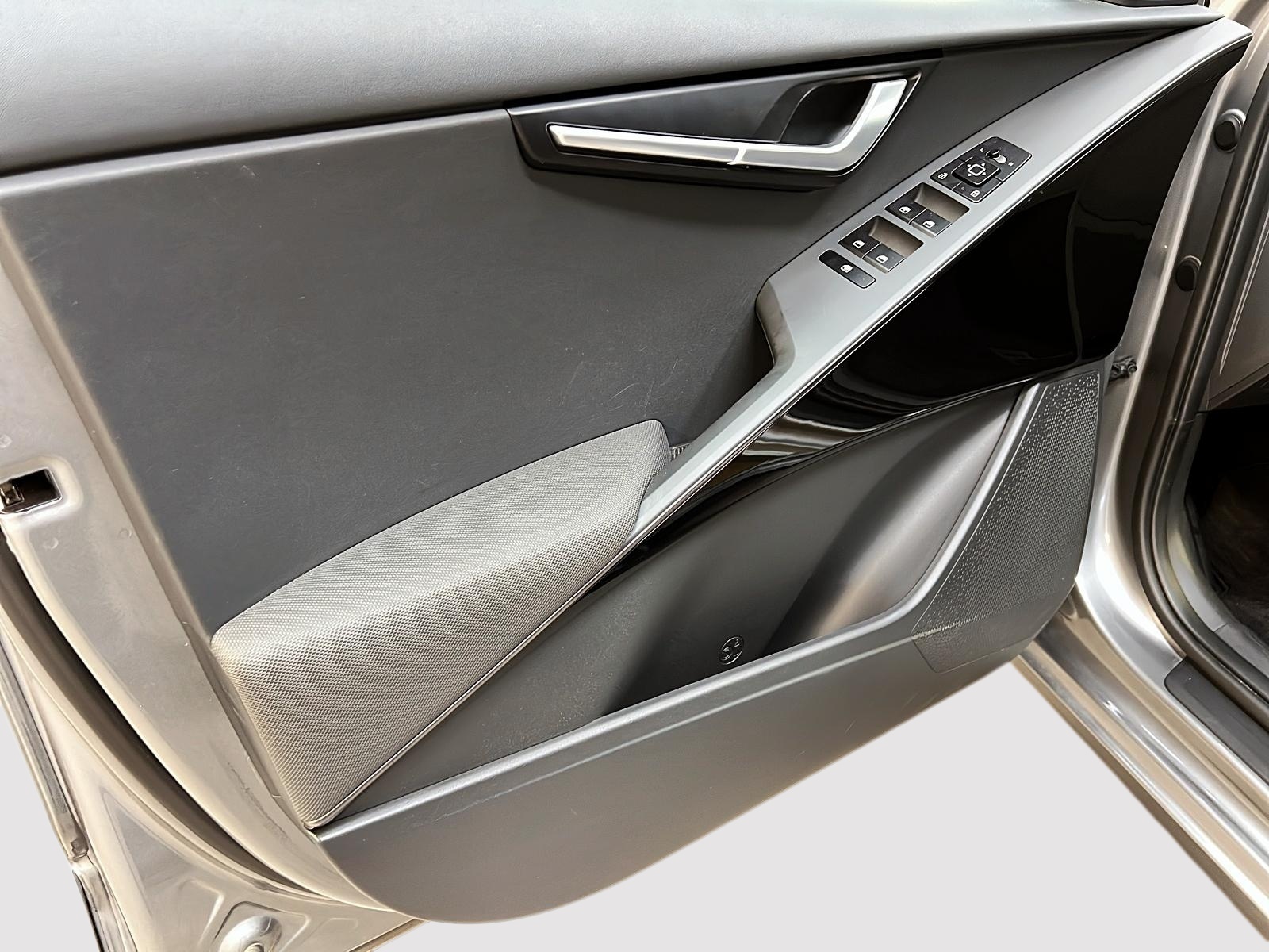 Kia NIRO EV 2023 - Image #24
