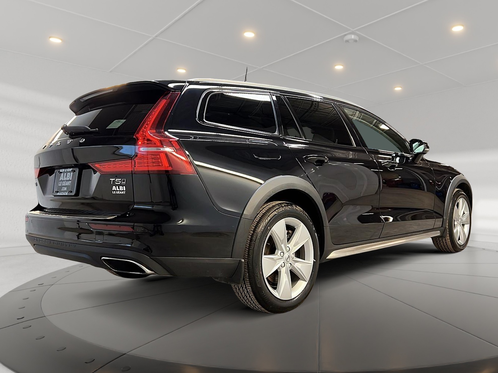 Volvo V60 2021 - Image #4