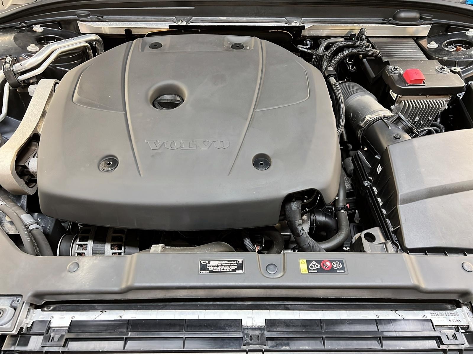 Volvo V60 2021 - Image #13