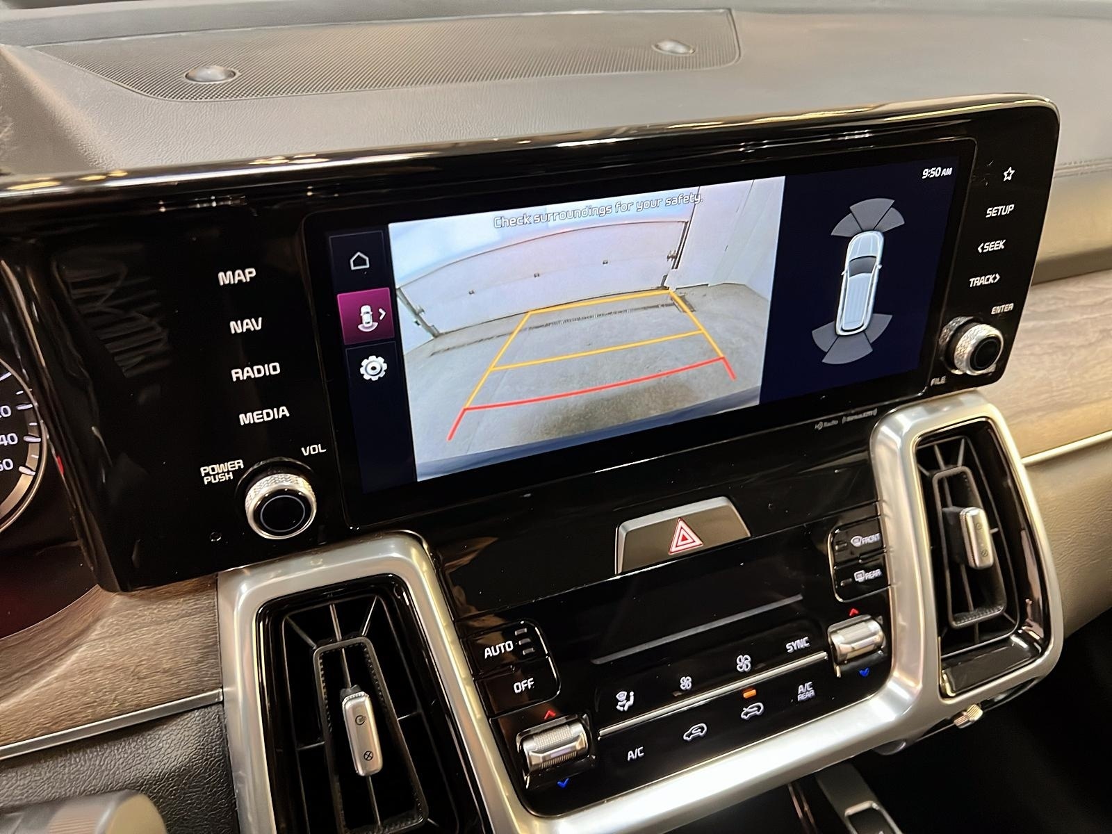 Kia Sorento 2023 - Image #19