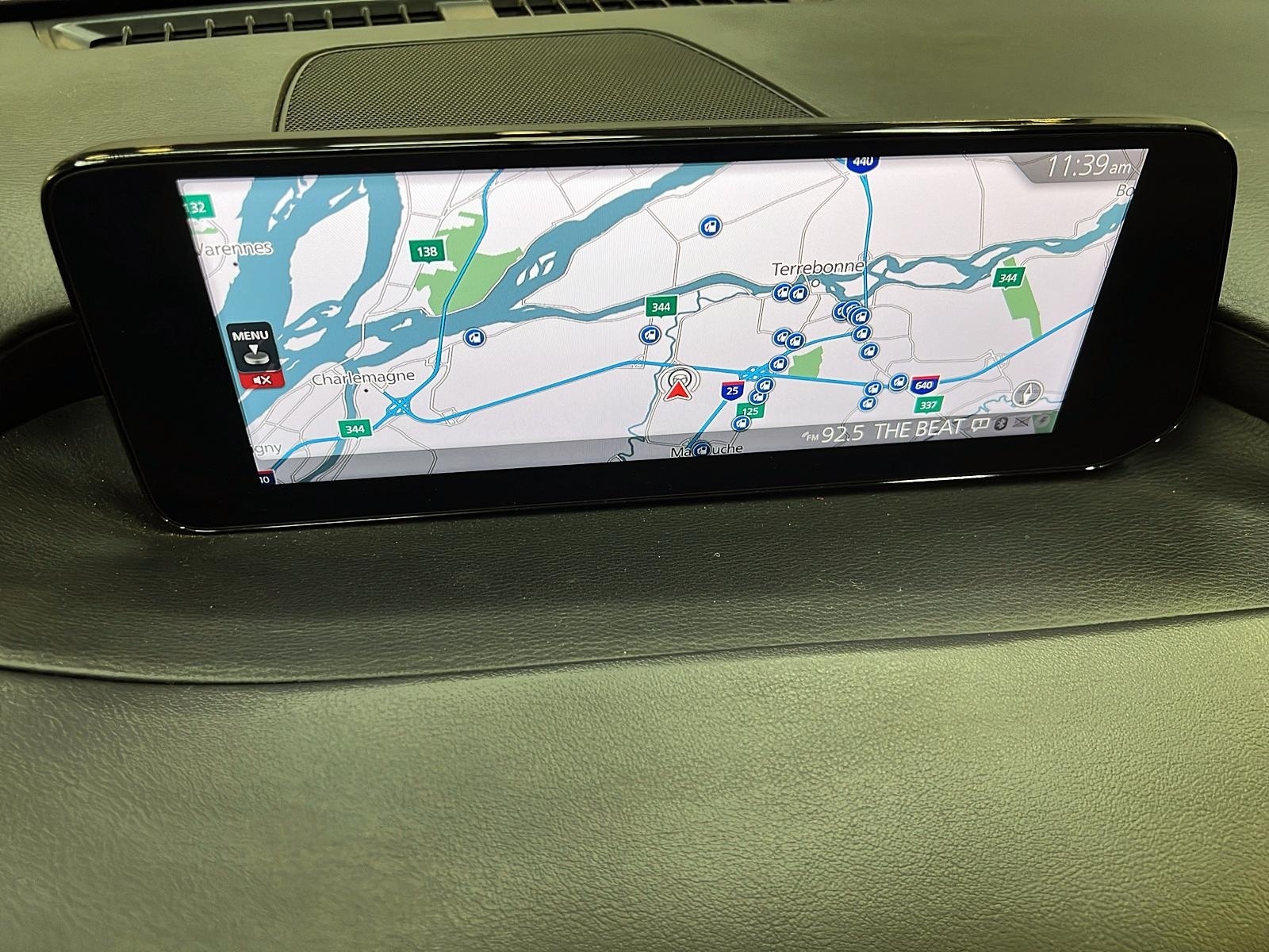 Mazda Mazda3 GT CUIR TOIT NAV 2024 - image #18