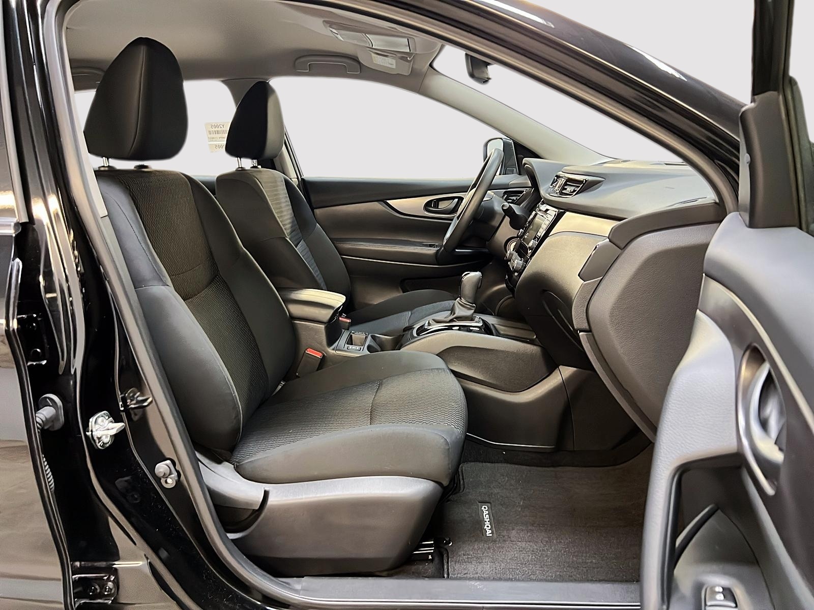 Nissan Qashqai S 4RM 2023 - image #8