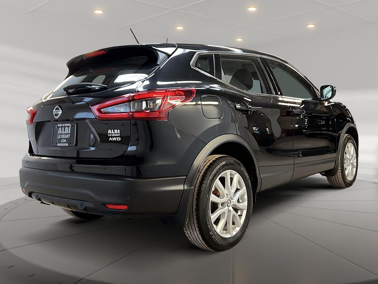 Nissan Qashqai S 4RM 2023 - image #4