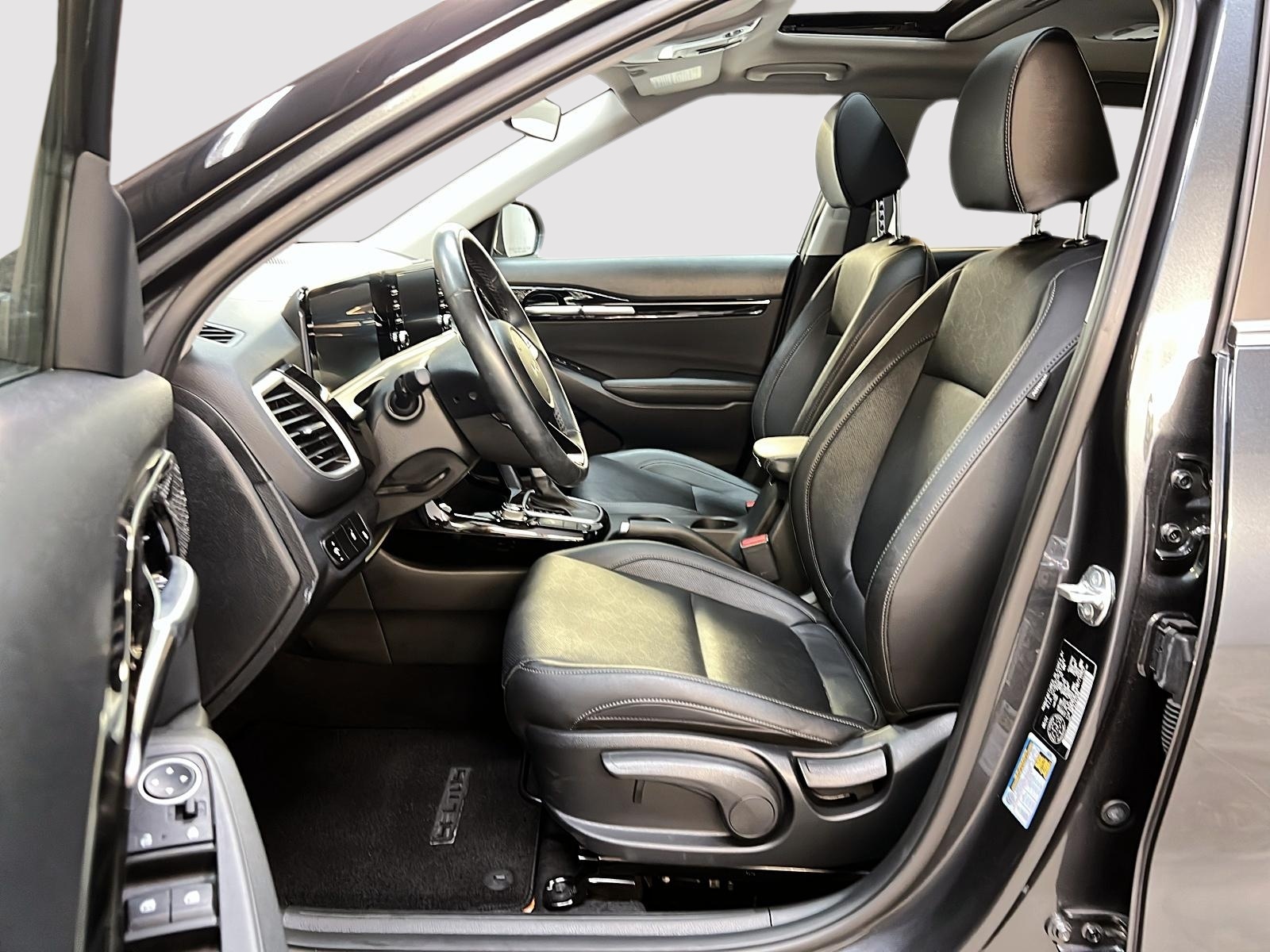 Kia SELTOS EX CUIR TOIT 4RM 2025 - image #7