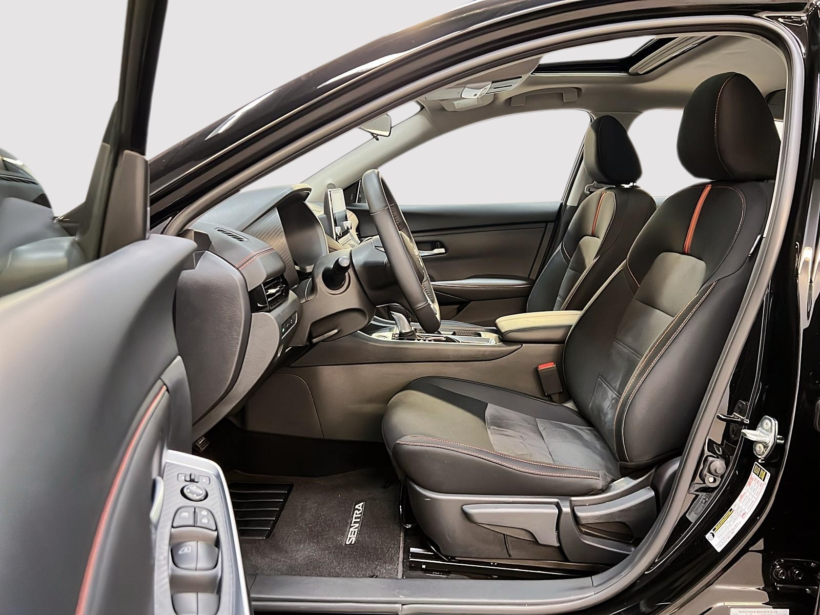 Nissan Sentra SR TOIT 2025 - image #7