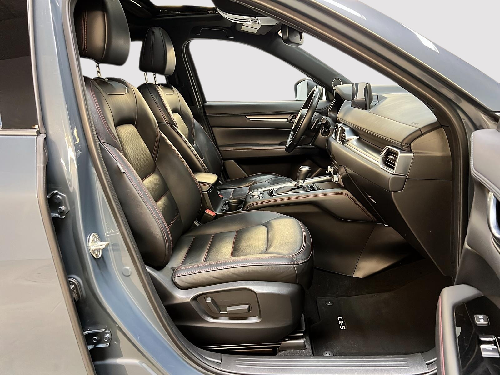 Mazda CX-5 GT SPORT DESIGN 2.5T CUIR TOIT NAV 4RM 2022 - image #8