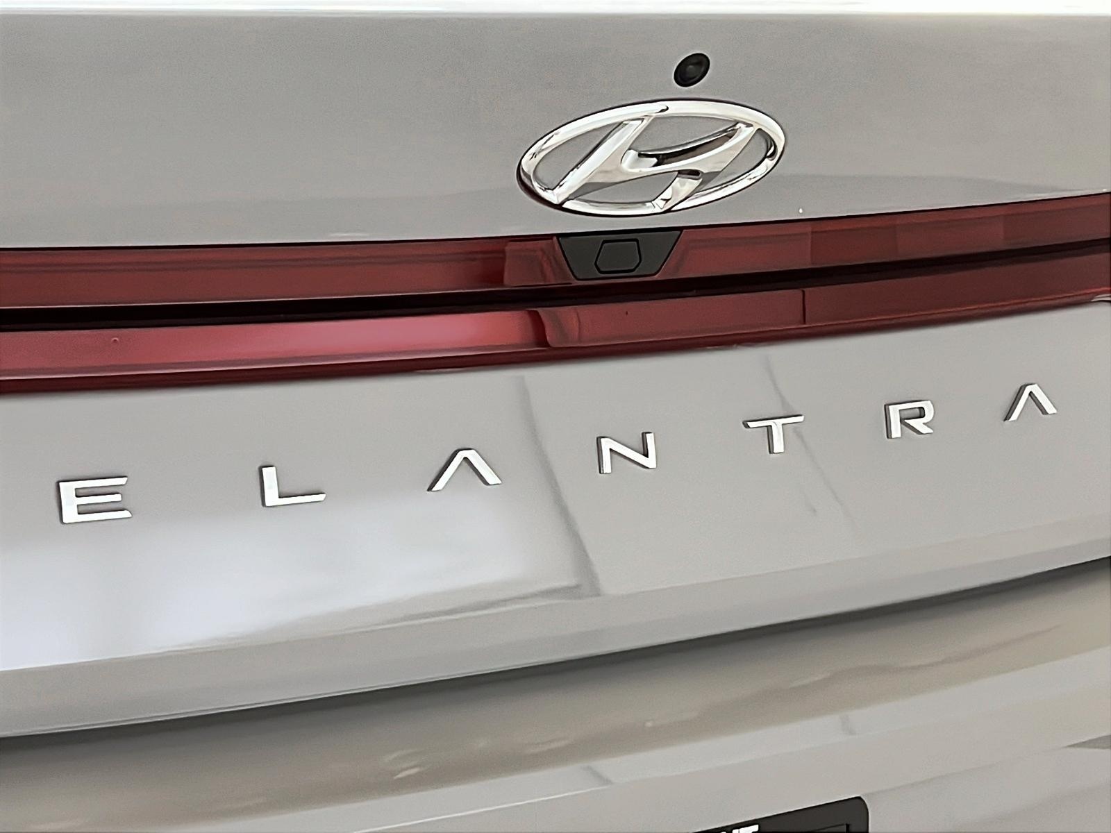 Hyundai Elantra 2023 - Image #24