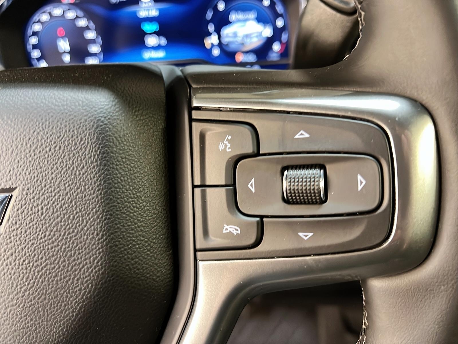 Chevrolet Silverado 1500 1LT CREW CAB NAV 4X4 2025 - image #18