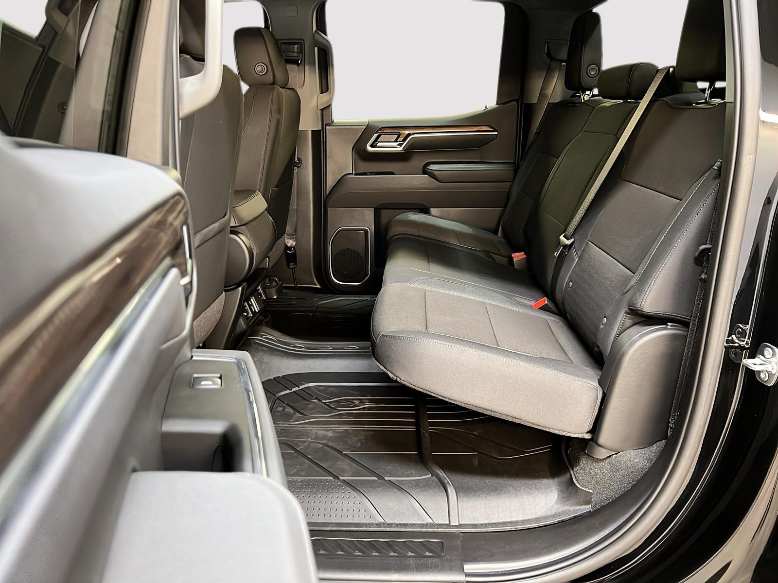 Chevrolet Silverado 1500 1LT CREW CAB NAV 4X4 2025 - image #9