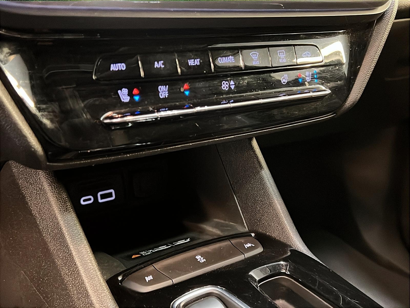 Chevrolet Bolt EUV 2022 - Image #13