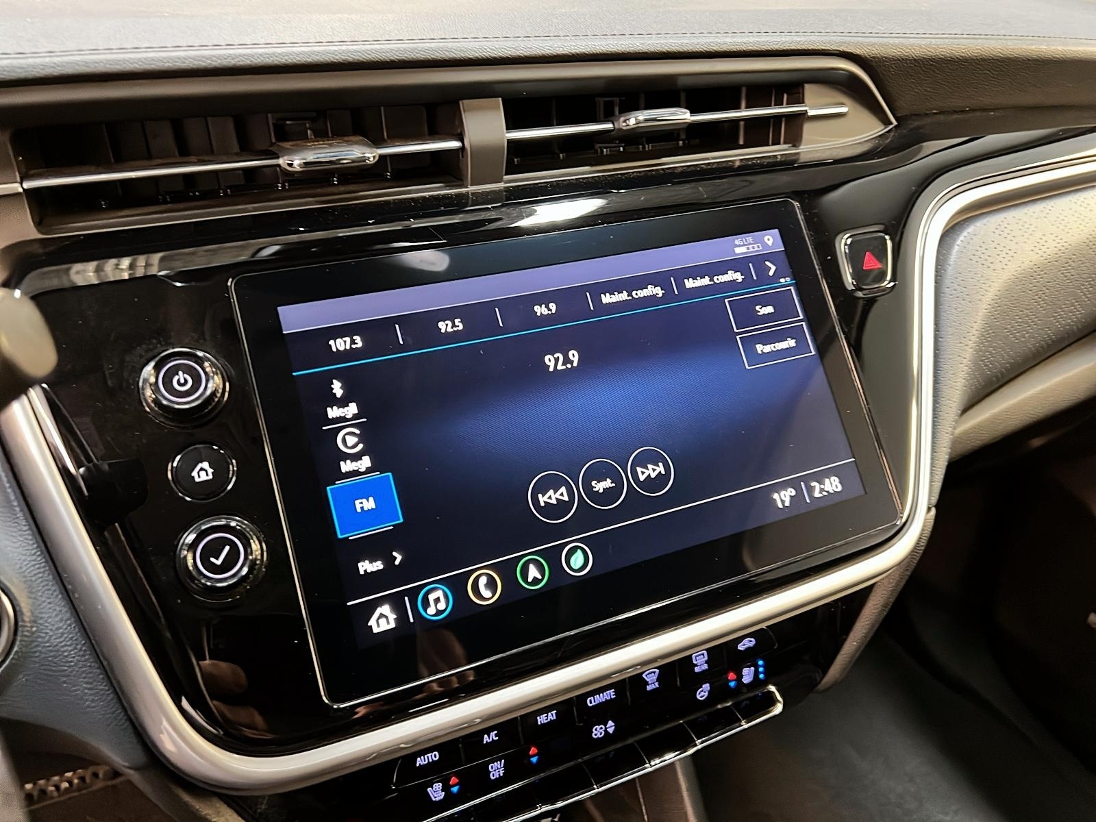 Chevrolet Bolt EUV 2022 - Image #14