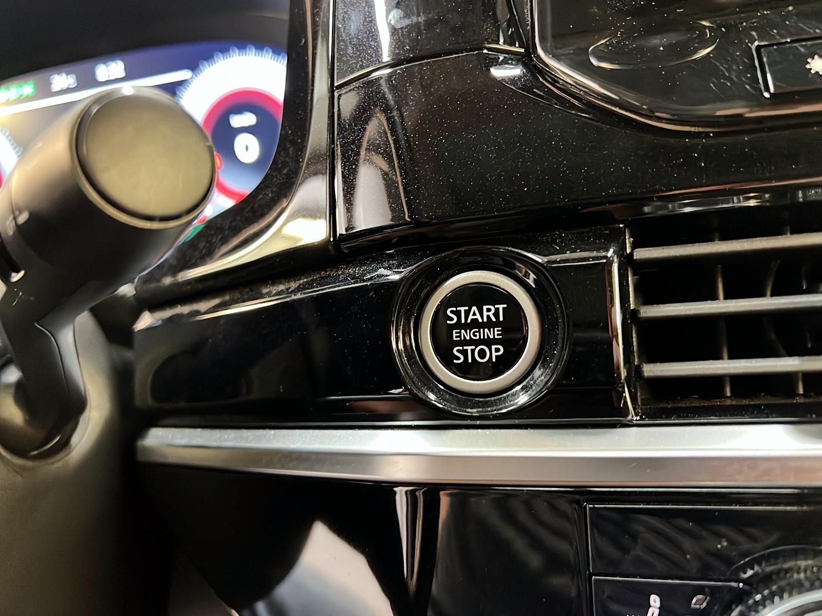 Nissan Pathfinder PLATINUM CUIR TOIT PANO NAV 4RM 2024 - image #38