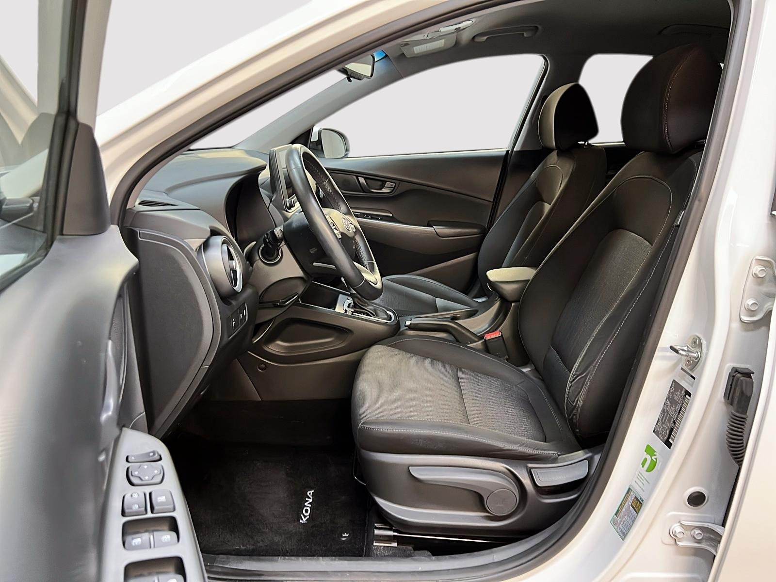 Hyundai Kona PREFERRED 4RM 2022 - image #7