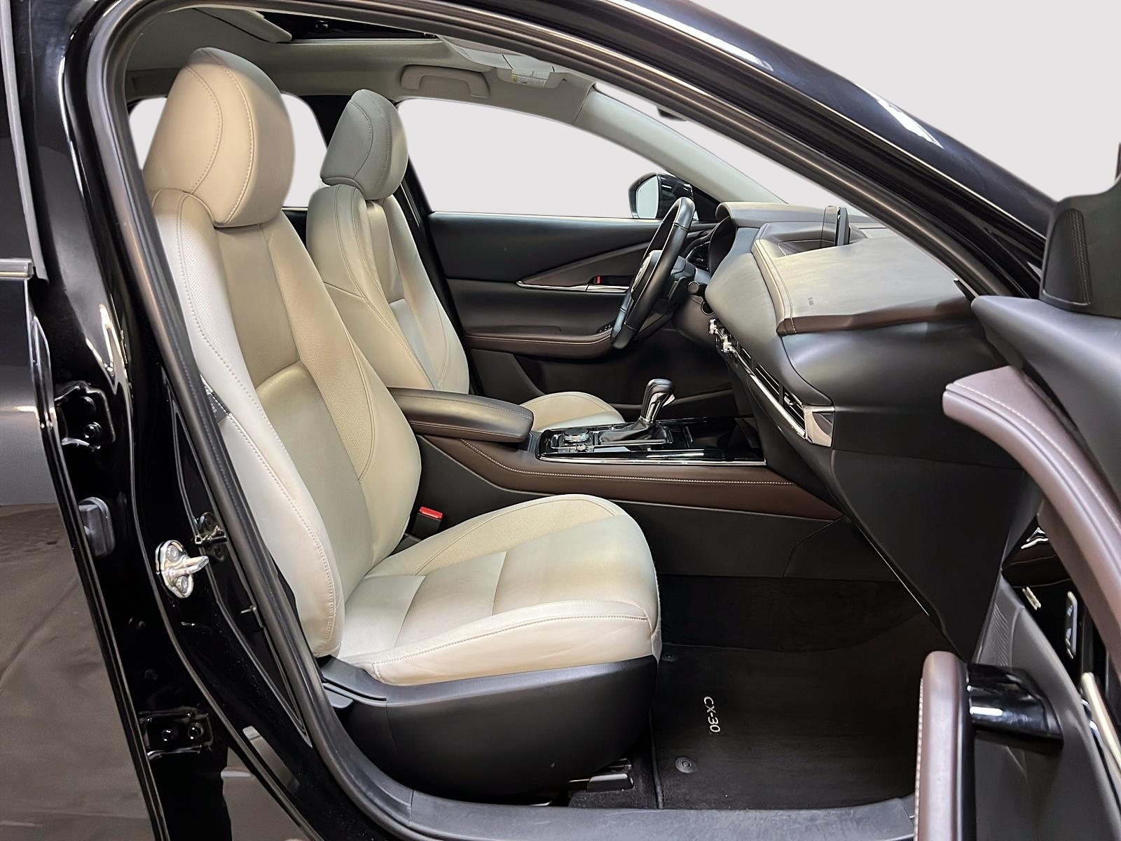 Mazda CX-30 2021 - Image #8