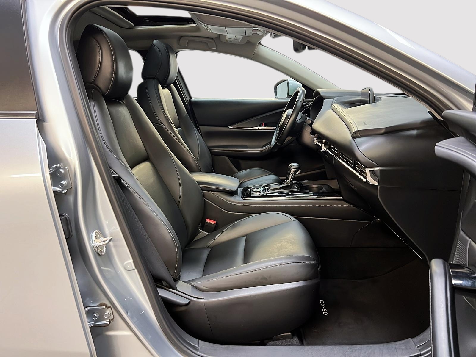 Mazda CX-30 GS GR LUXE 4RM 2022 - image #8