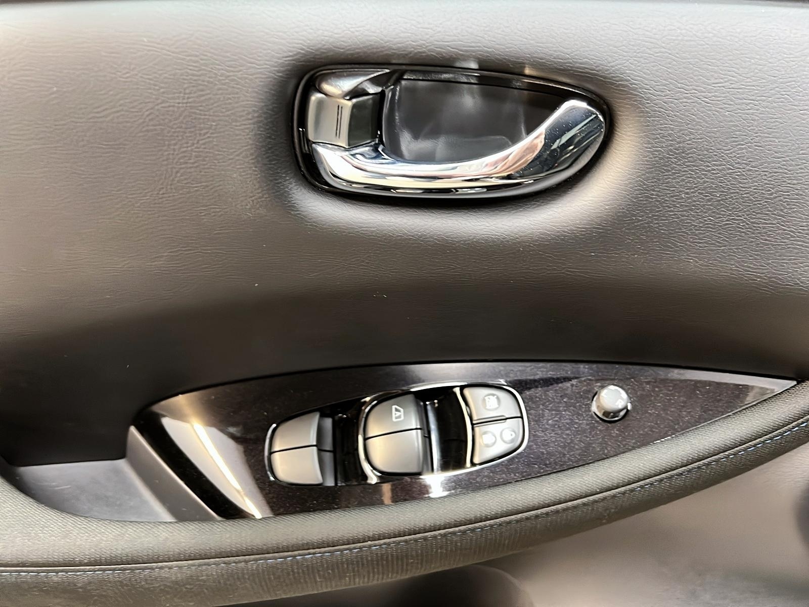 Nissan Leaf 2024 - Image #22