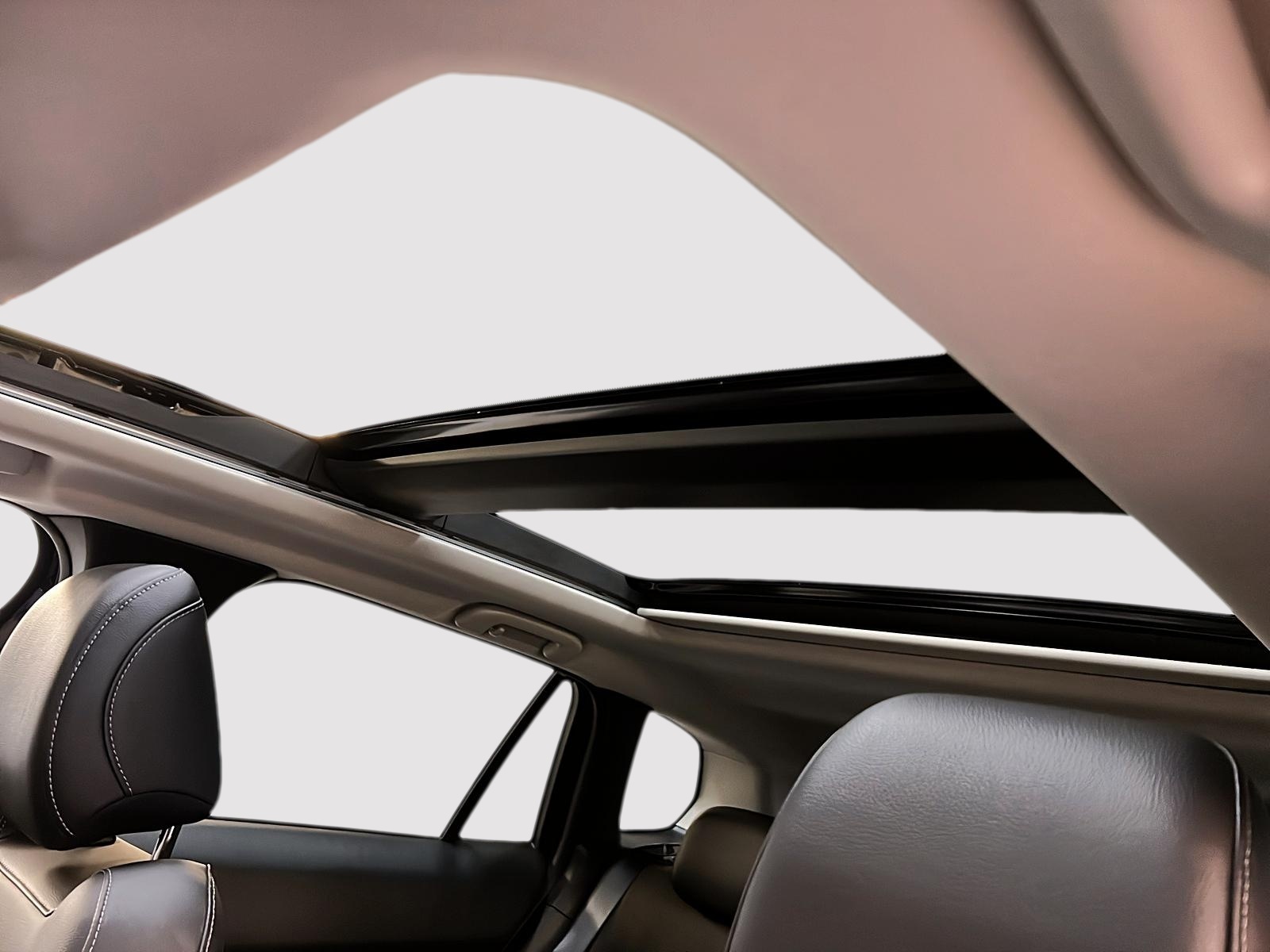 Mazda CX-50 2025 - Image #10