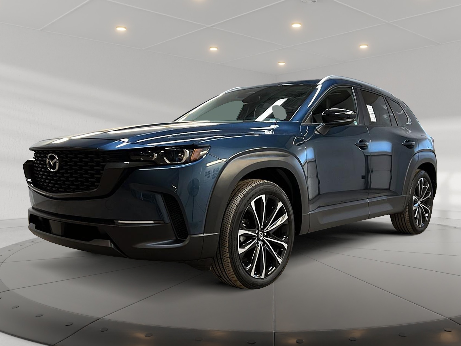 Mazda CX-50 GS LUXE TOIT PANO 4RM 2025 - image #1