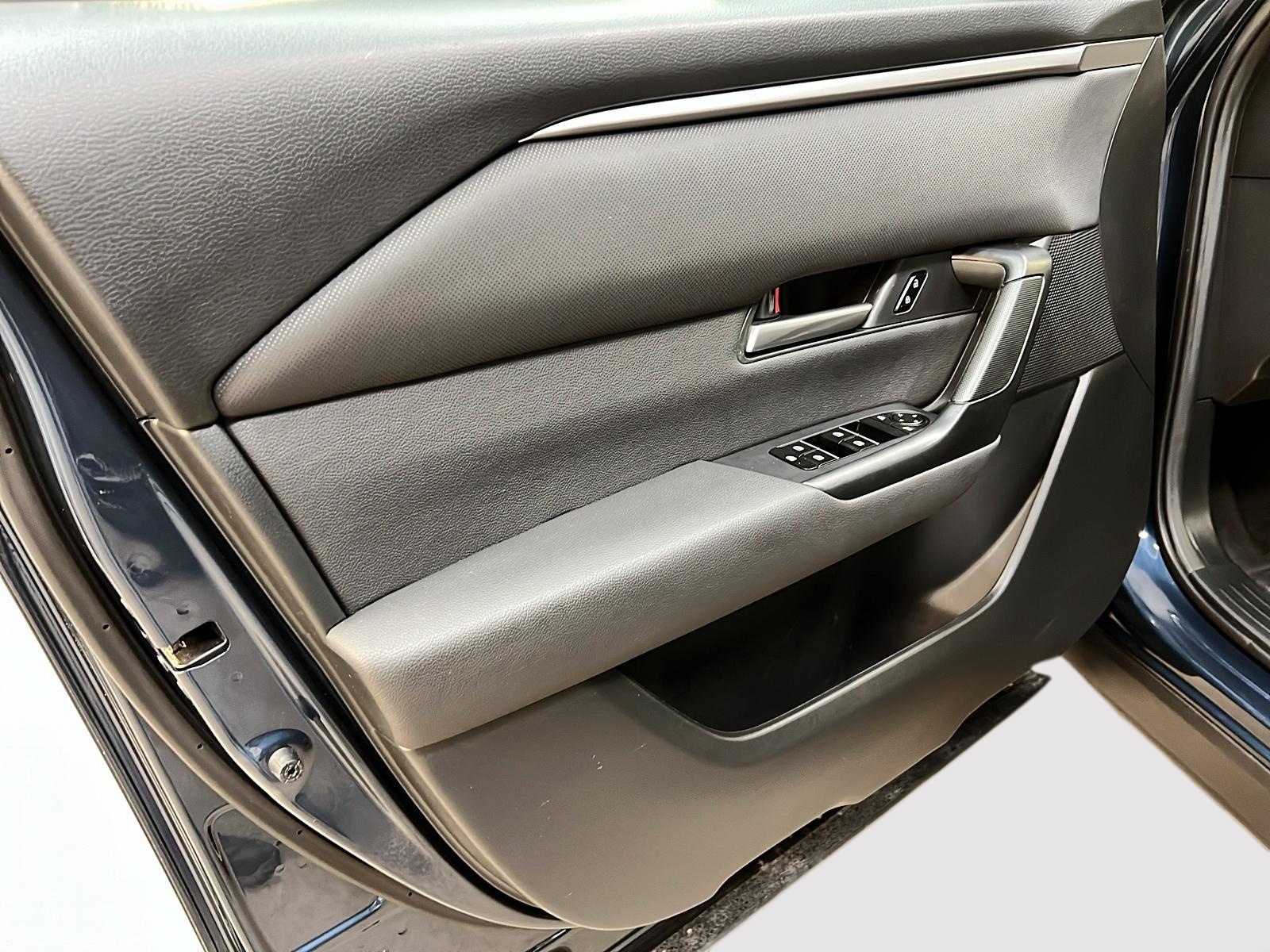 Mazda CX-50 2025 - Image #25