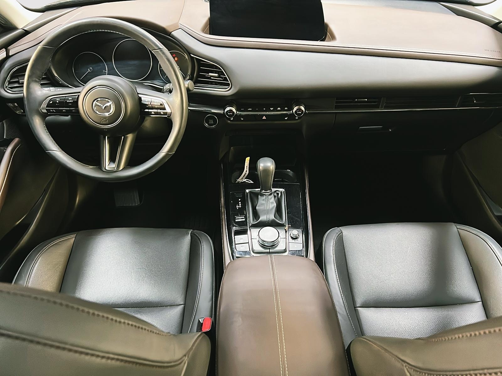 Mazda CX-30 GT CUIR TOIT NAV 4RM 2024 - image #11